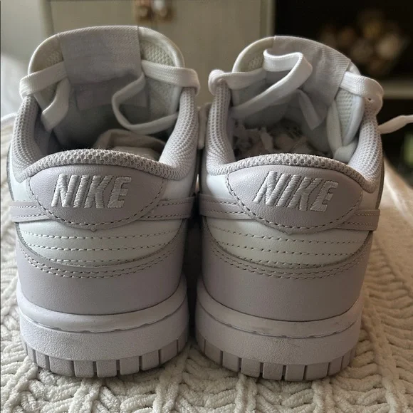 Nike Women’s Low Dunk, size 6 - Picture 4 of 9